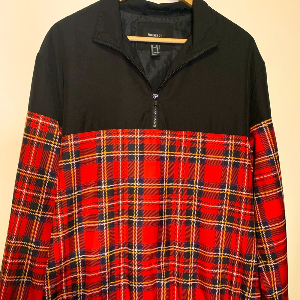 Forever 21 Men’s Red Plaid Print Windbreaker